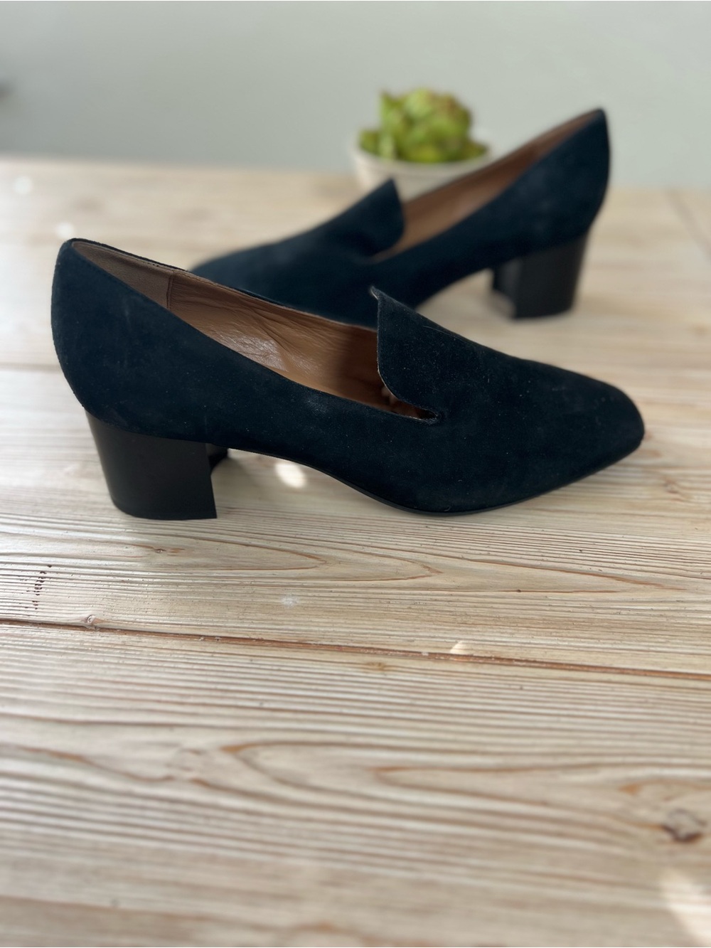 Aquatalia Black Suede Block Heel Loafers Pumps Size 10 Italy